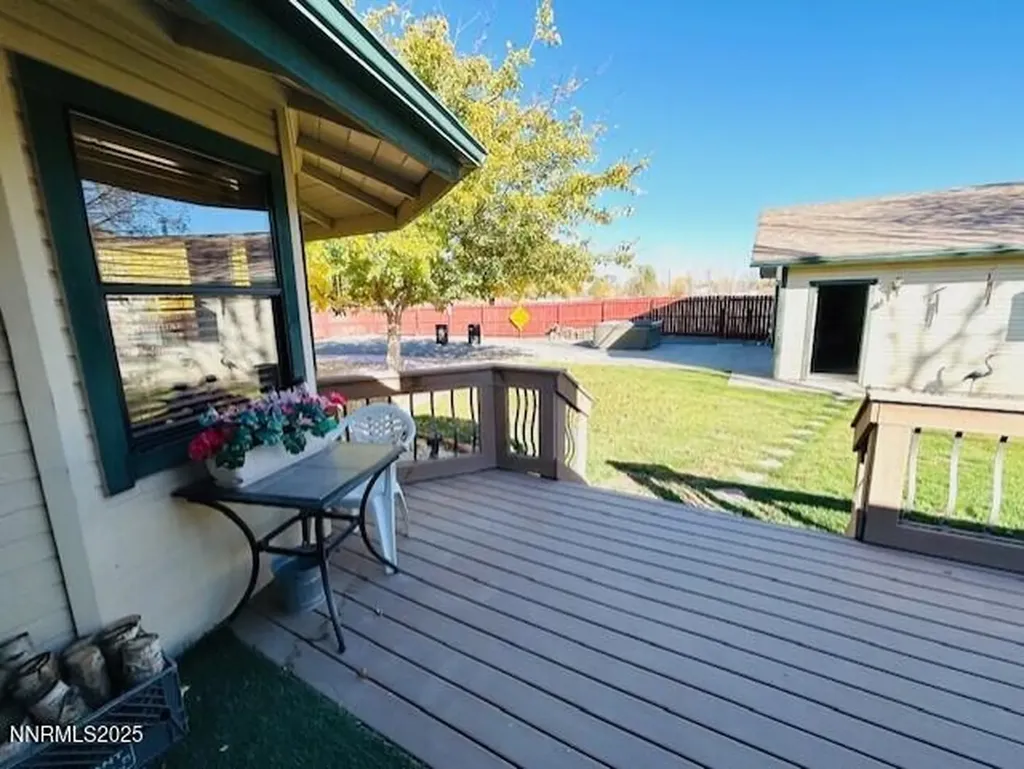 2099 Thomas Fallon NV 89406