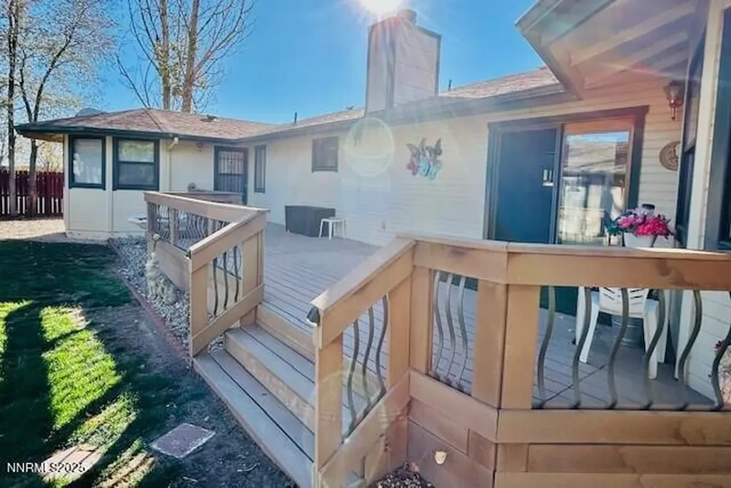 2099 Thomas Fallon NV 89406
