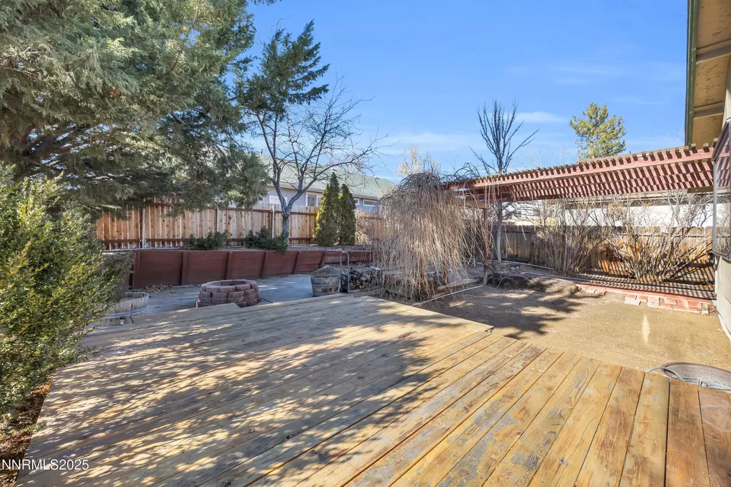 5712 Royal Vista Reno NV 89523