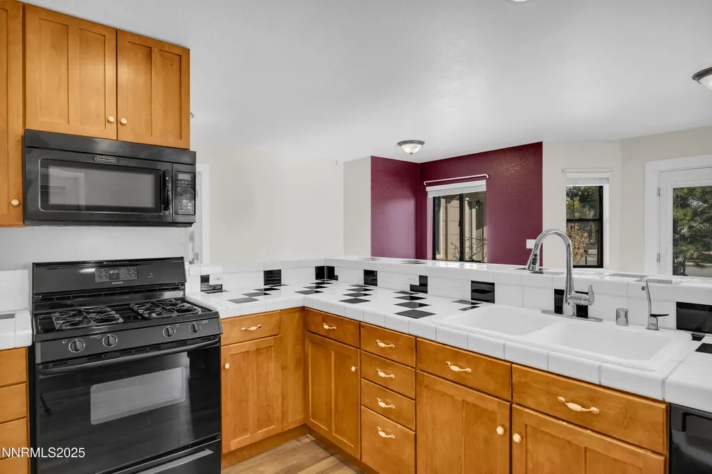 5712 Royal Vista Reno NV 89523
