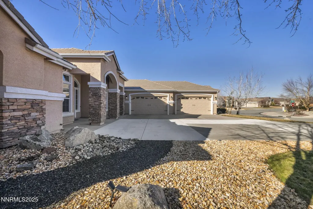 4541 Silian Sparks NV 89436