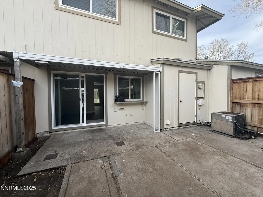 835 Ridgewood Sparks NV 89434