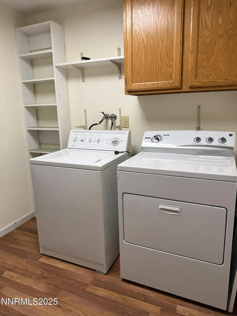 1537 Evan Carson City NV 89701