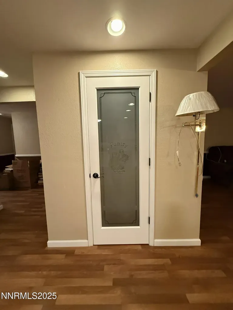 1537 Evan Carson City NV 89701