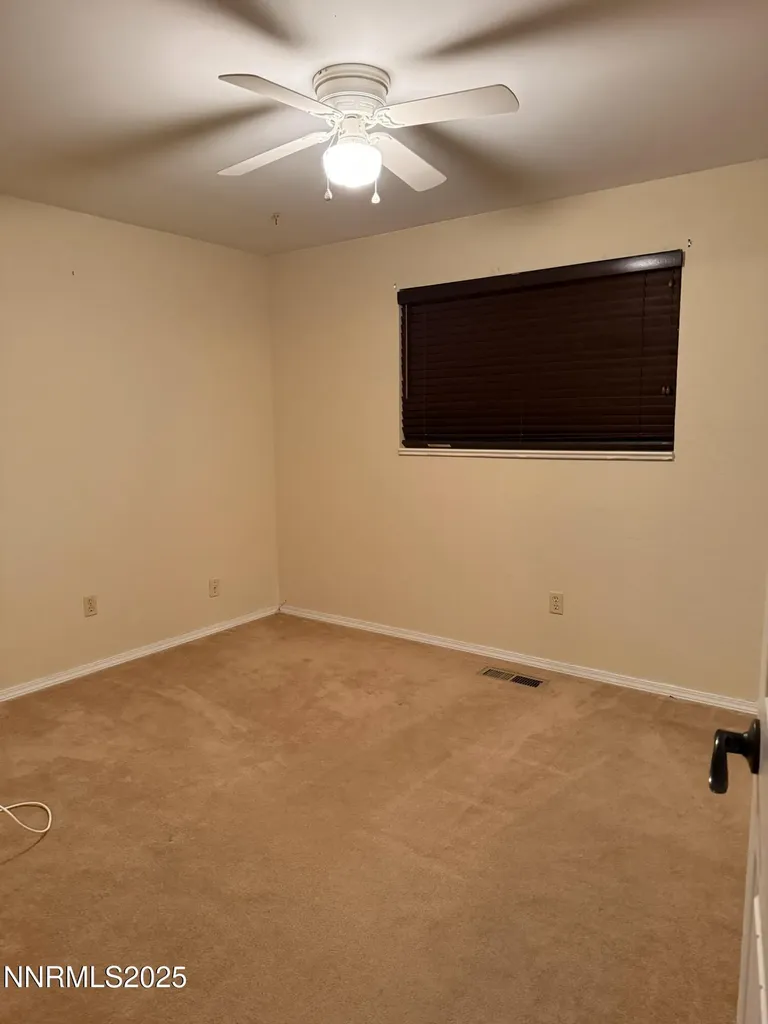 1537 Evan Carson City NV 89701