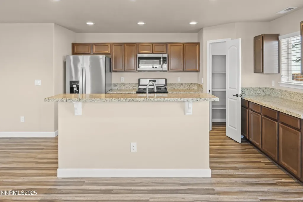 2516 Ladera Fallon NV 89406