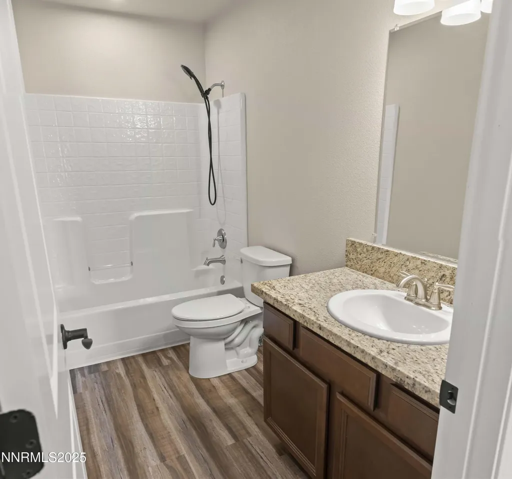 2516 Ladera Fallon NV 89406