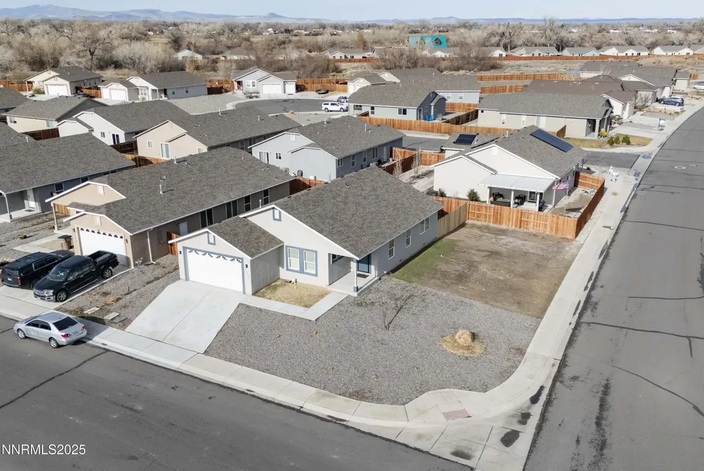 2516 Ladera Fallon NV 89406