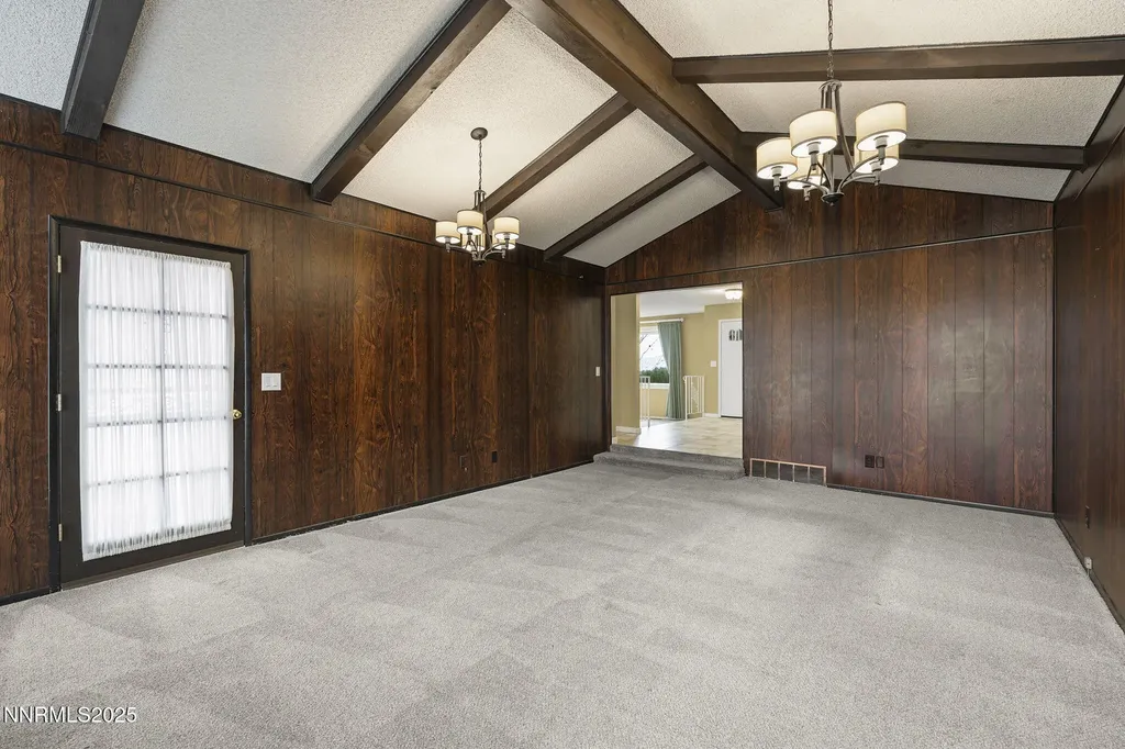 8355 Lakeside Reno NV 89511