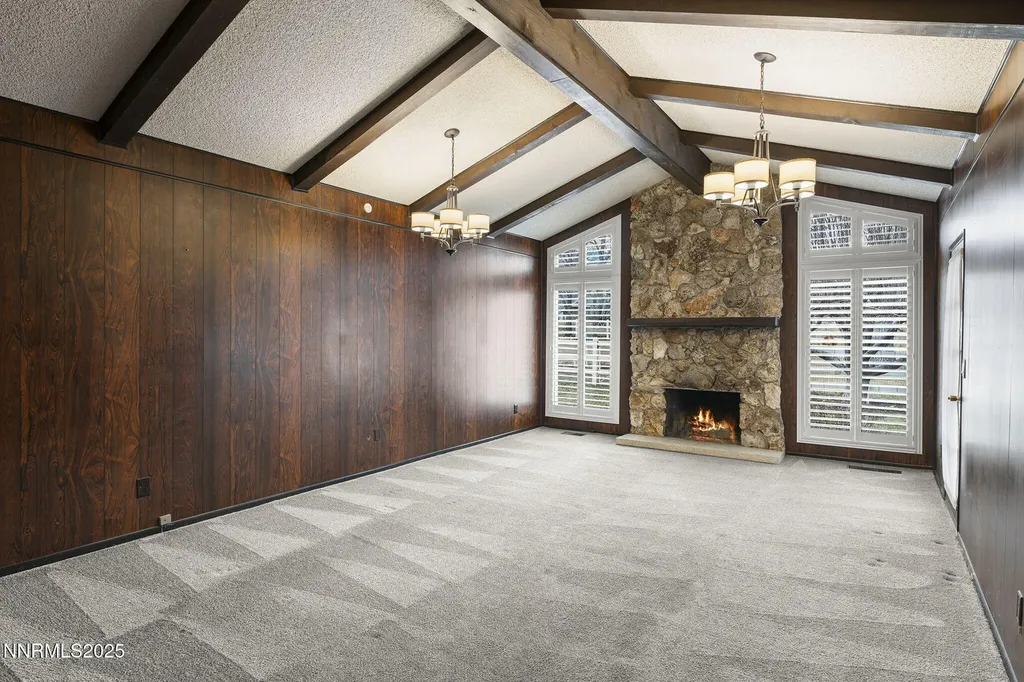 8355 Lakeside Reno NV 89511