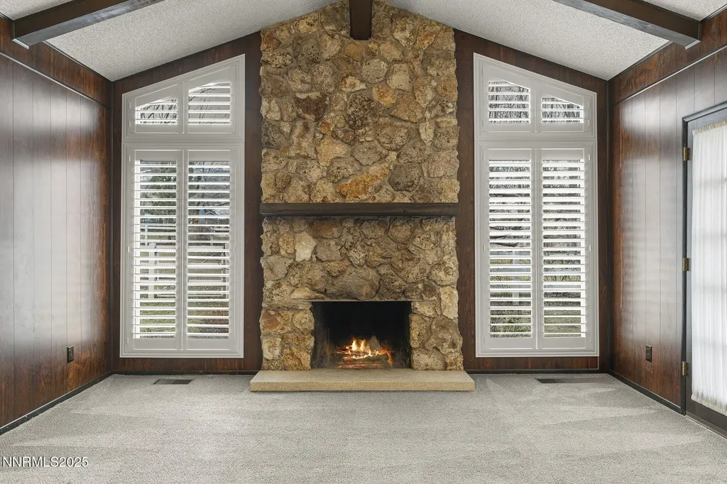 8355 Lakeside Reno NV 89511