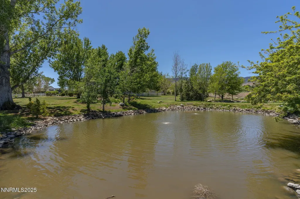 8355 Lakeside Reno NV 89511