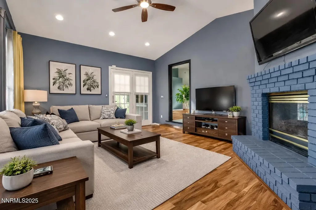 1901 Canyon Ridge Sparks NV 89436