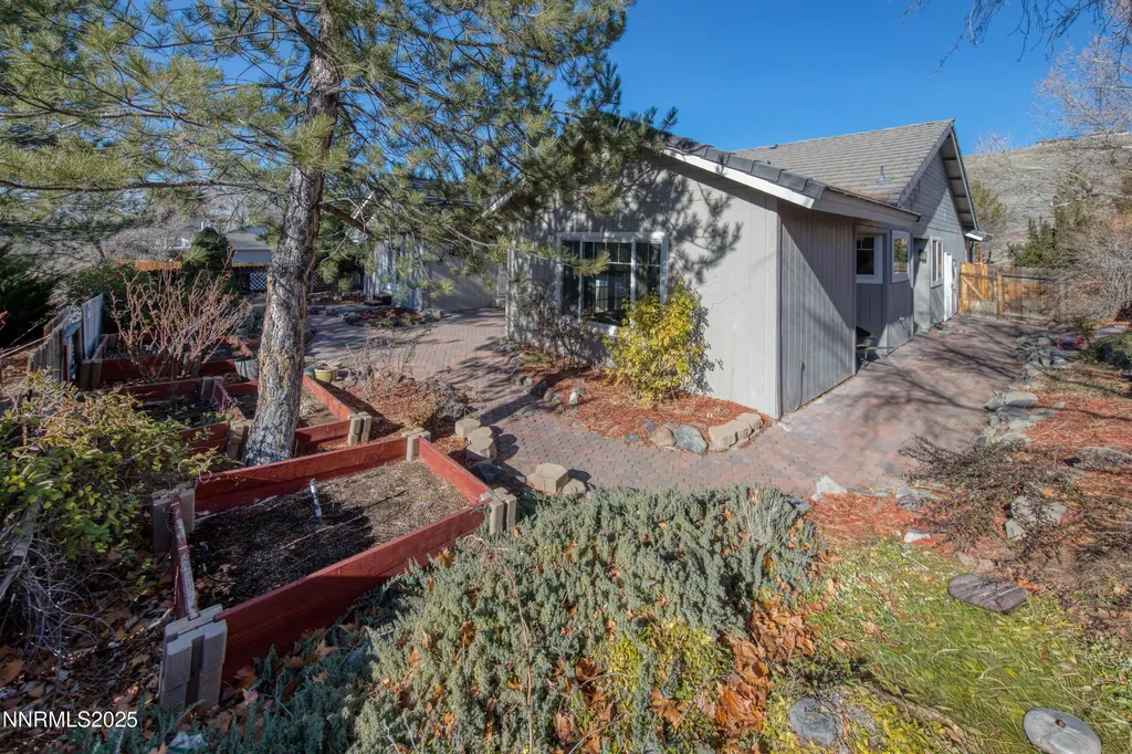 1901 Canyon Ridge Sparks NV 89436