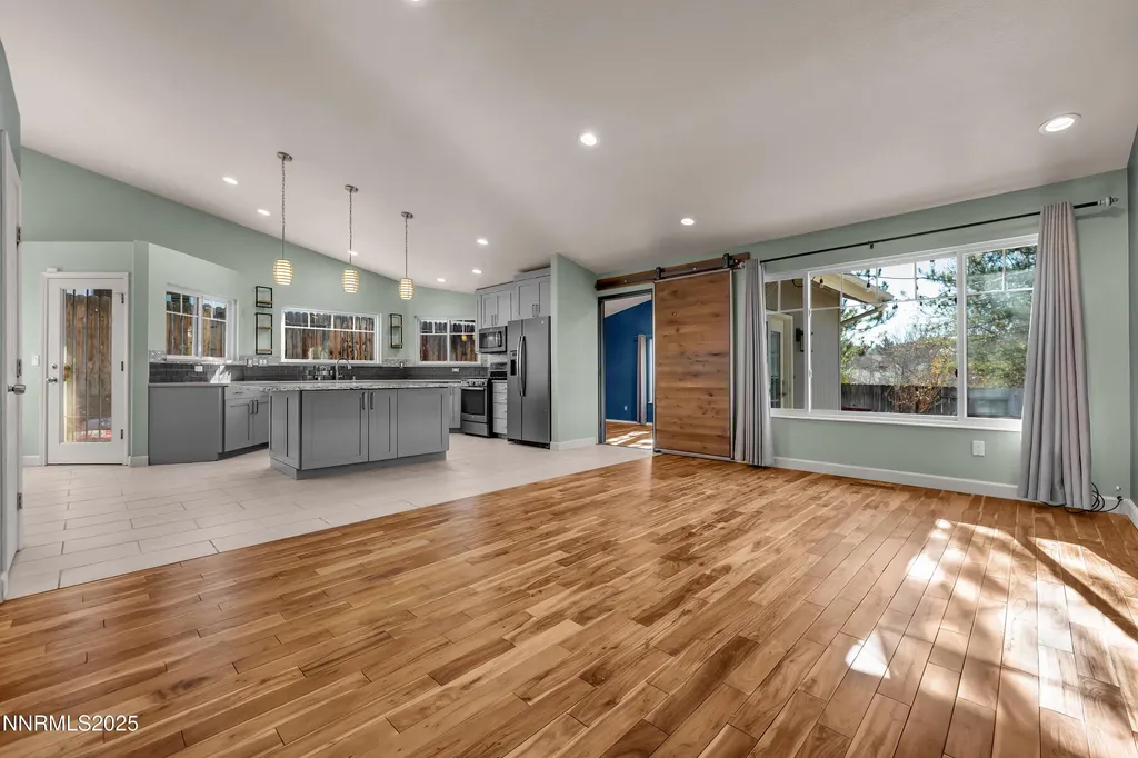 1901 Canyon Ridge Sparks NV 89436