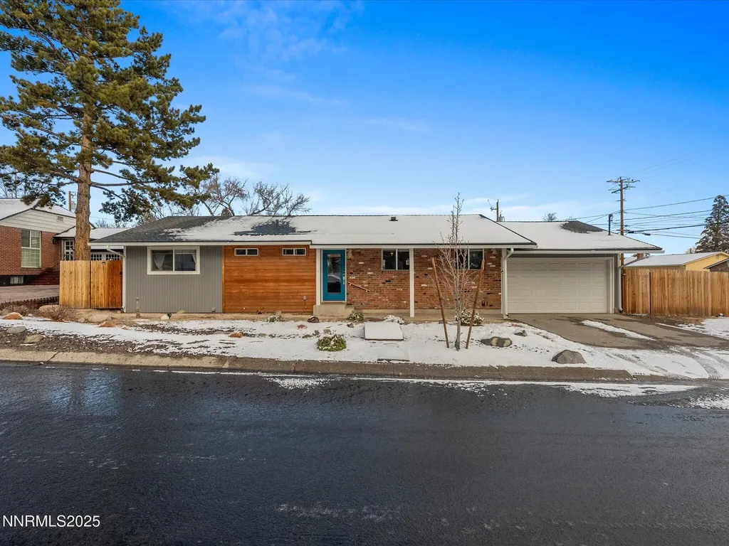 301 Hillcrest Reno NV 89509