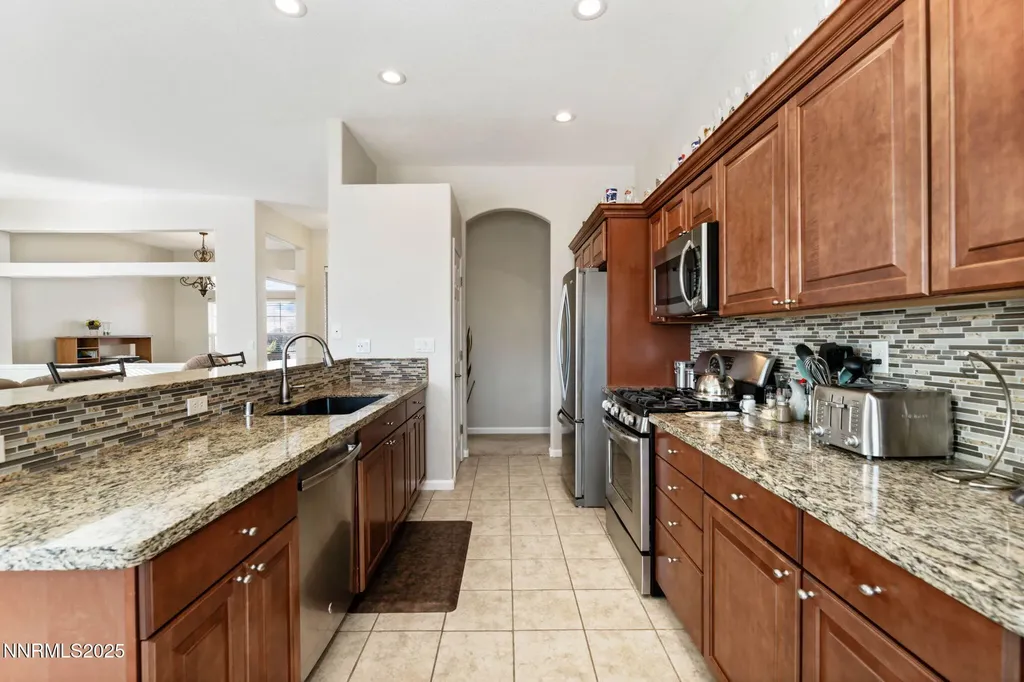 1341 Grassland Dayton NV 89403