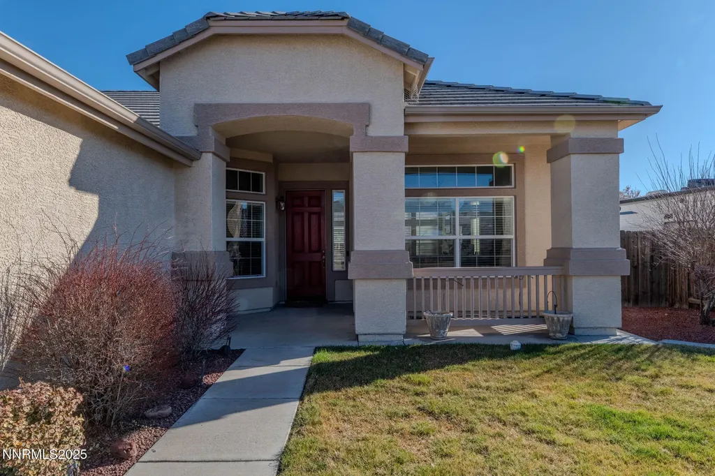 1341 Grassland Dayton NV 89403