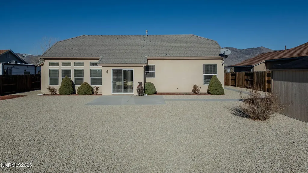 1341 Grassland Dayton NV 89403