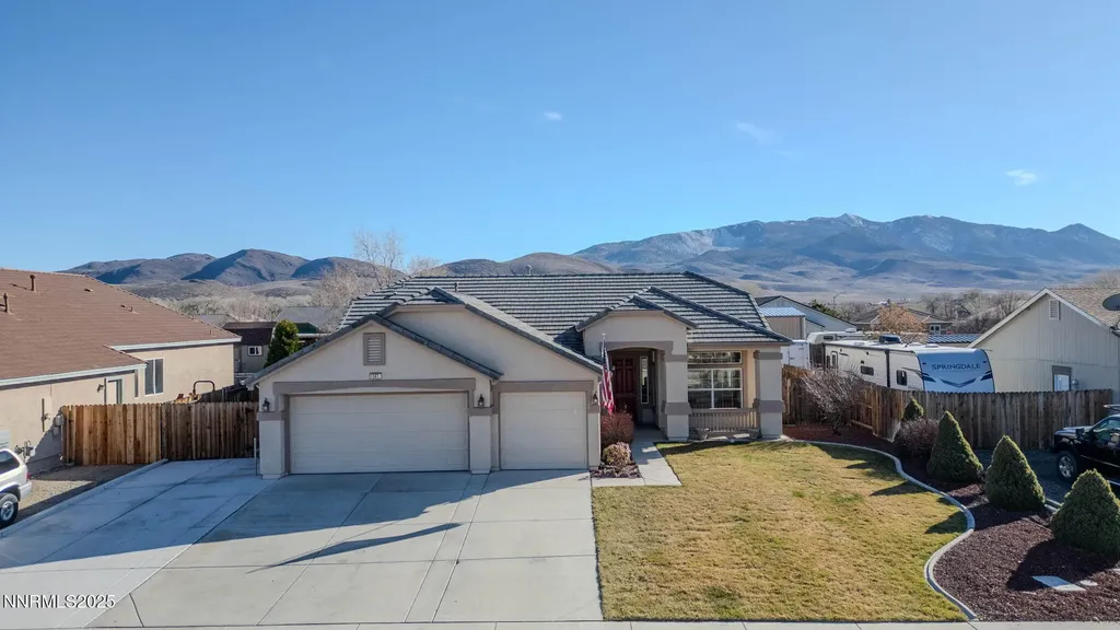 1341 Grassland Dayton NV 89403