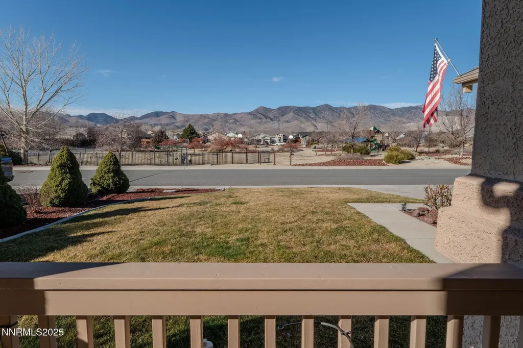 1341 Grassland Dayton NV 89403