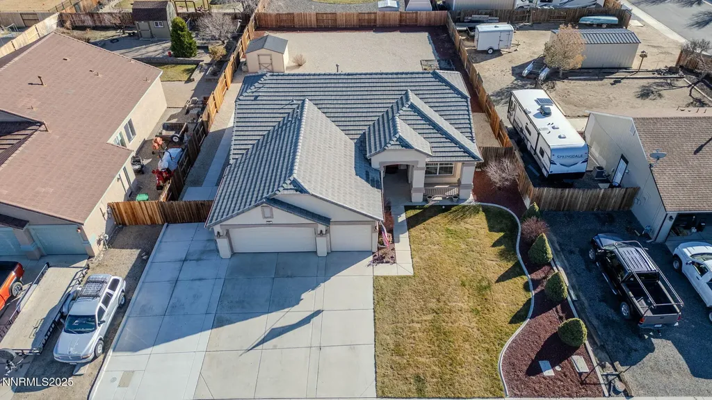 1341 Grassland Dayton NV 89403