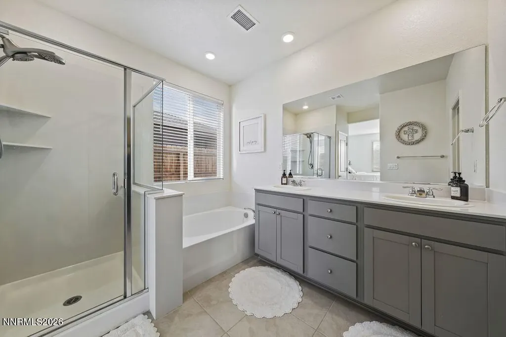 737 Roberts Creek Dayton NV 89403