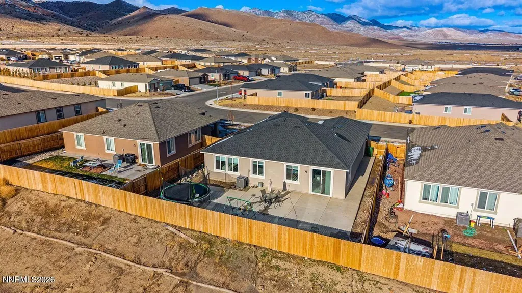 737 Roberts Creek Dayton NV 89403