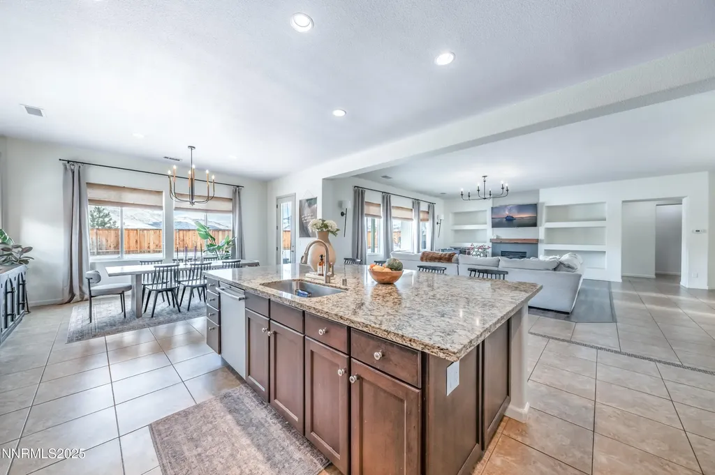 145 Horizon Ridge Sparks NV 89441