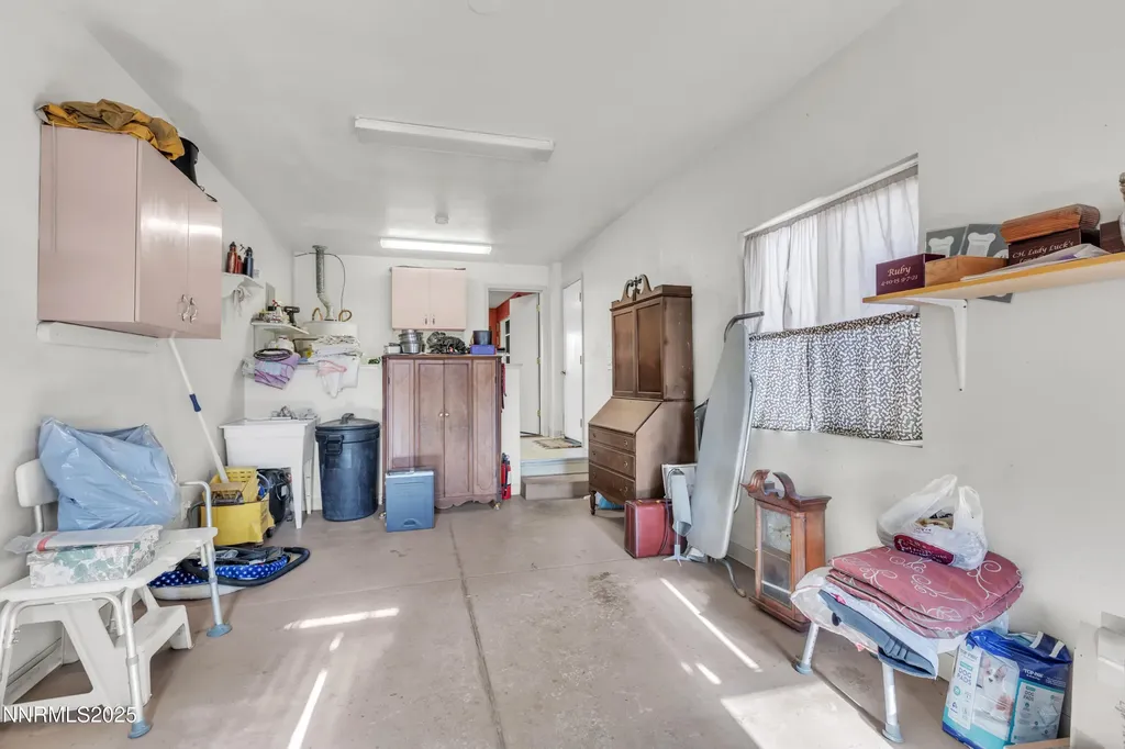 2050 Lassen Reno NV 89503