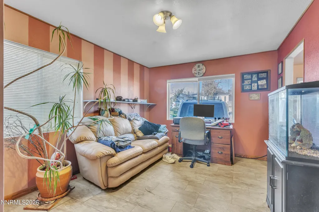 2050 Lassen Reno NV 89503