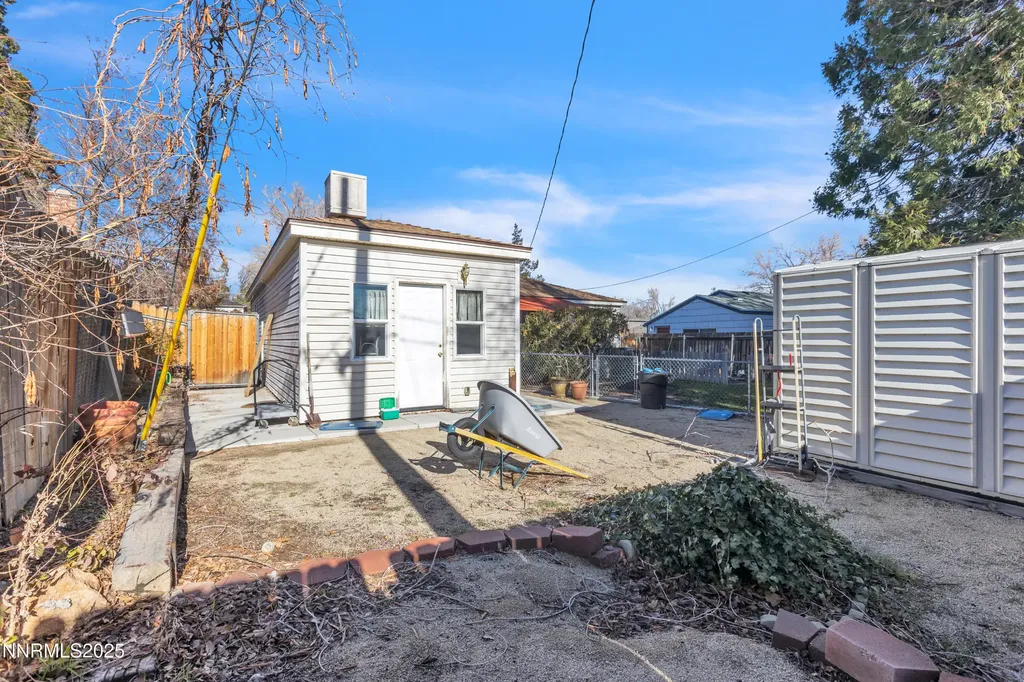 2050 Lassen Reno NV 89503