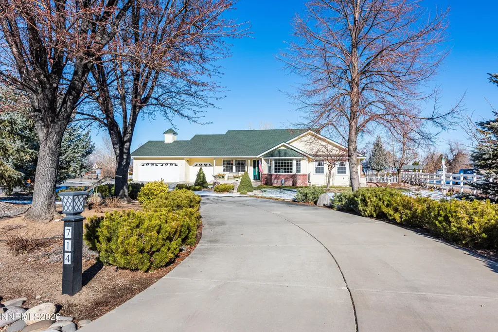 714 Paula Gardnerville NV 89410