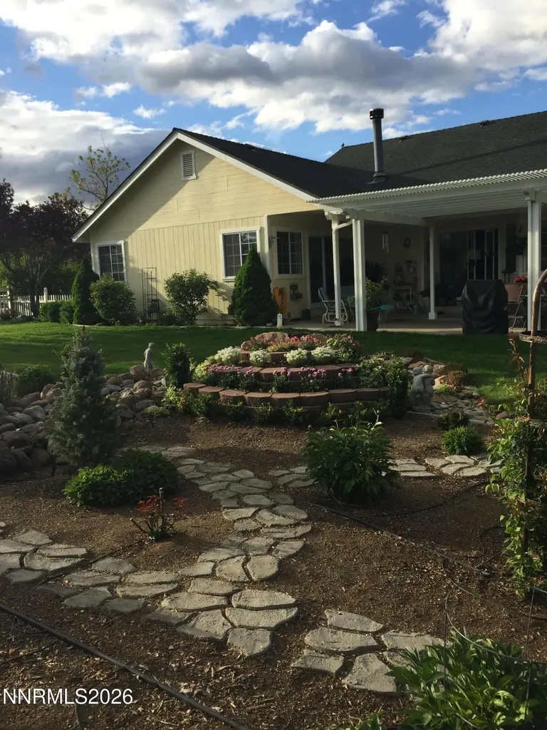 714 Paula Gardnerville NV 89410