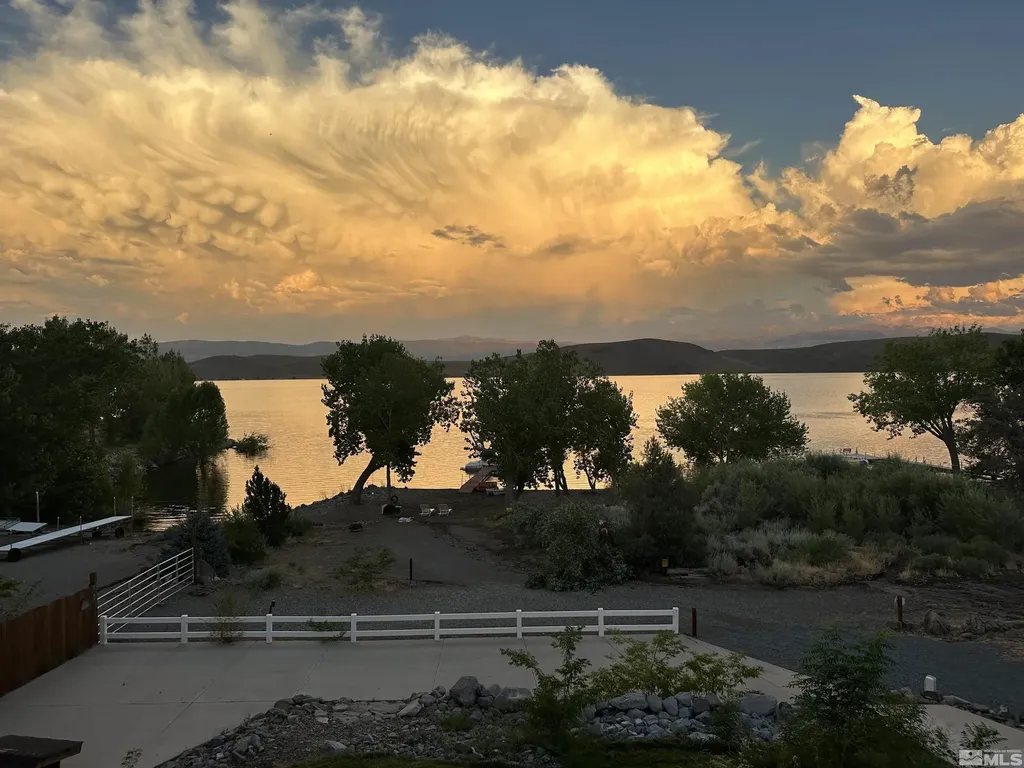 3504 Mark Twain Gardnerville NV 89410