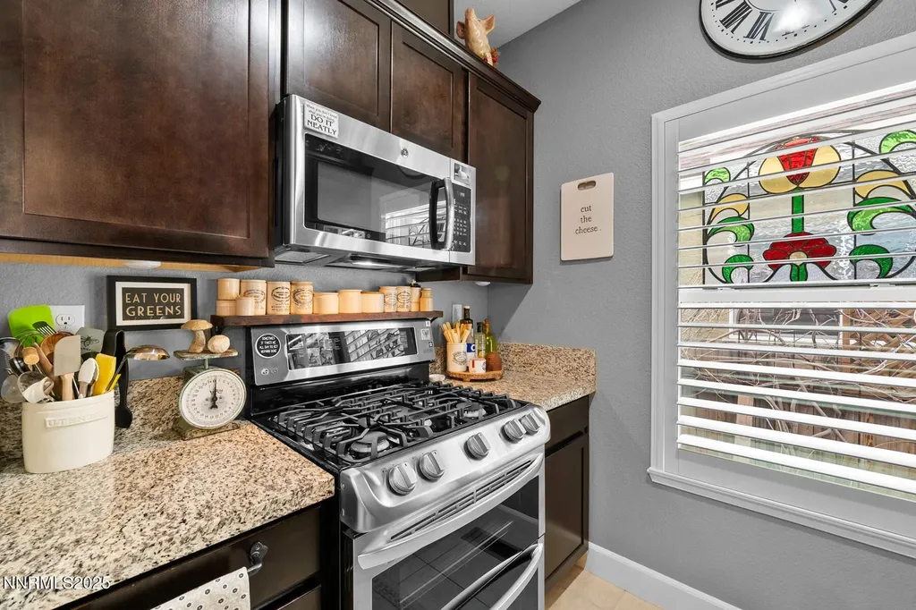 958 Marble Hills Sparks NV 89436