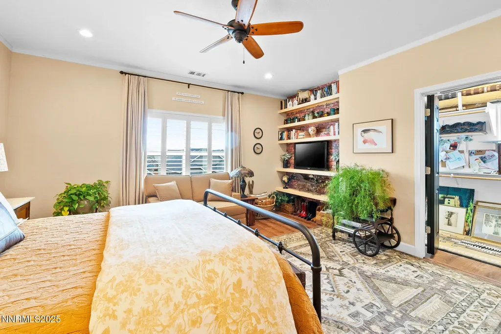 958 Marble Hills Sparks NV 89436