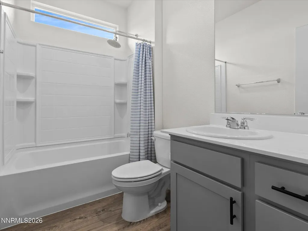 2645 Emerson Fernley NV 89408