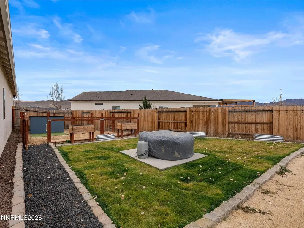2645 Emerson Fernley NV 89408