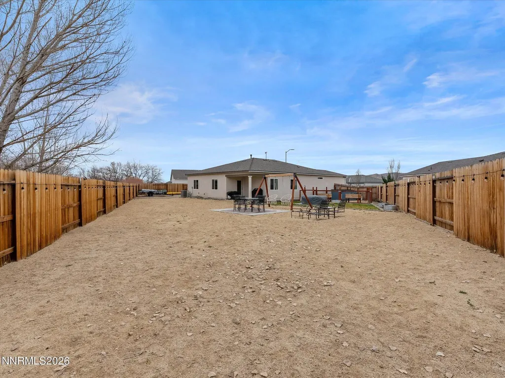 2645 Emerson Fernley NV 89408