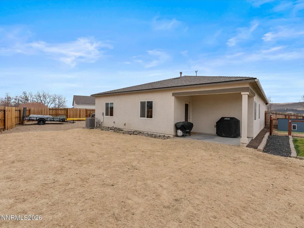 2645 Emerson Fernley NV 89408