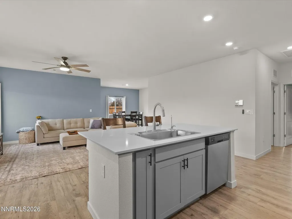2645 Emerson Fernley NV 89408