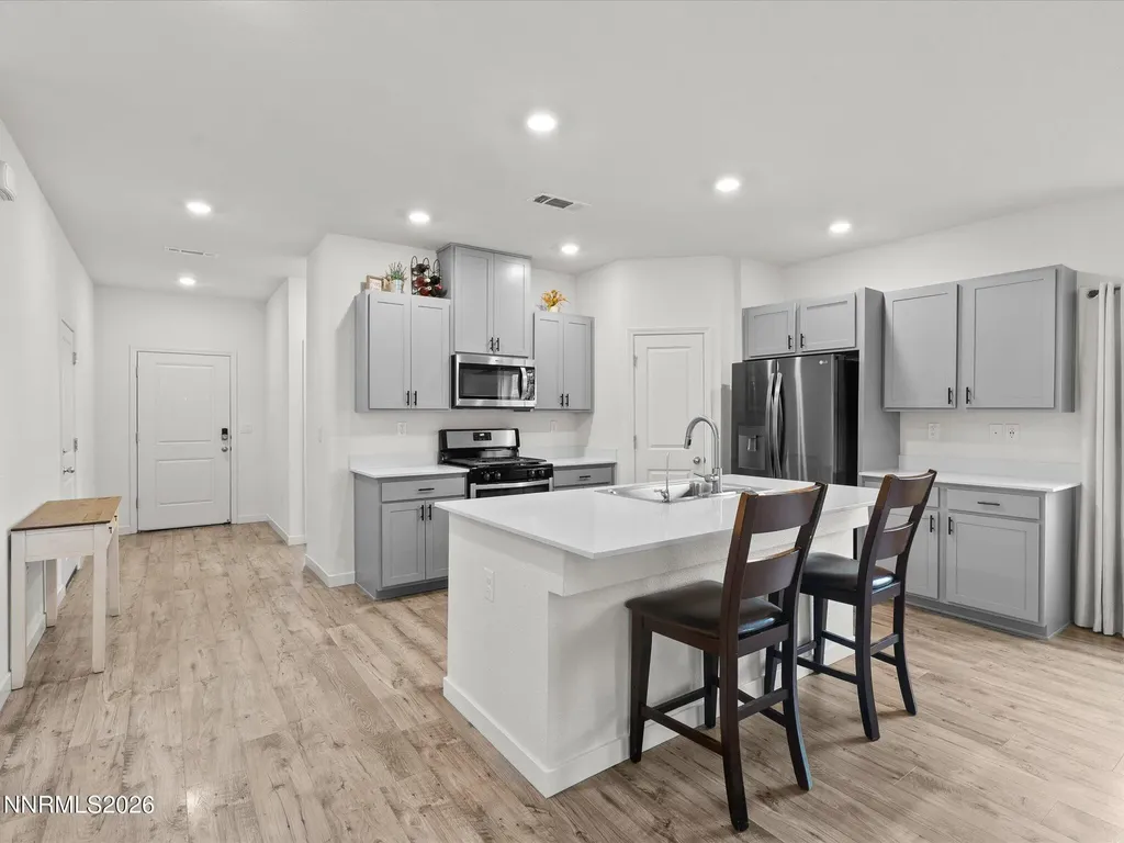 2645 Emerson Fernley NV 89408