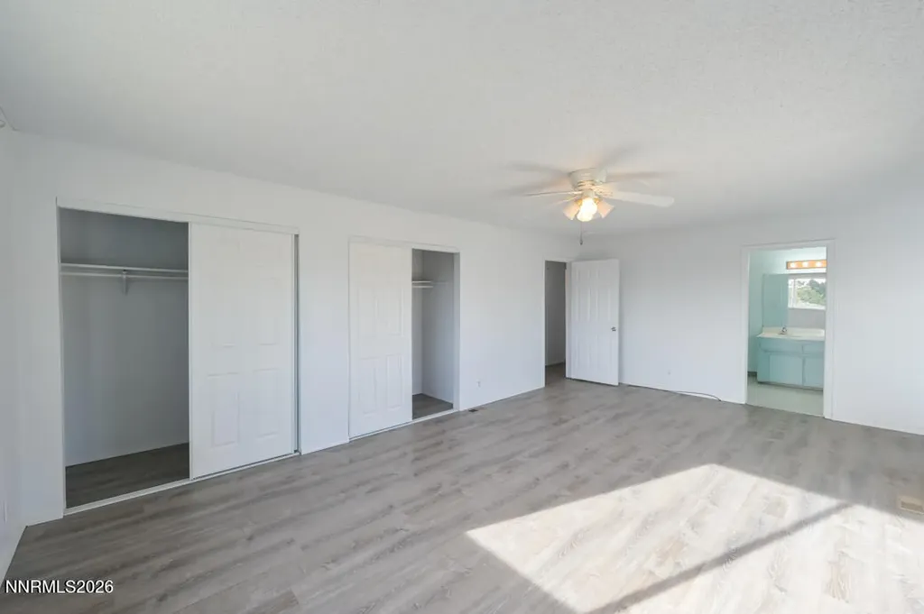 2715 Henning Minden NV 89423