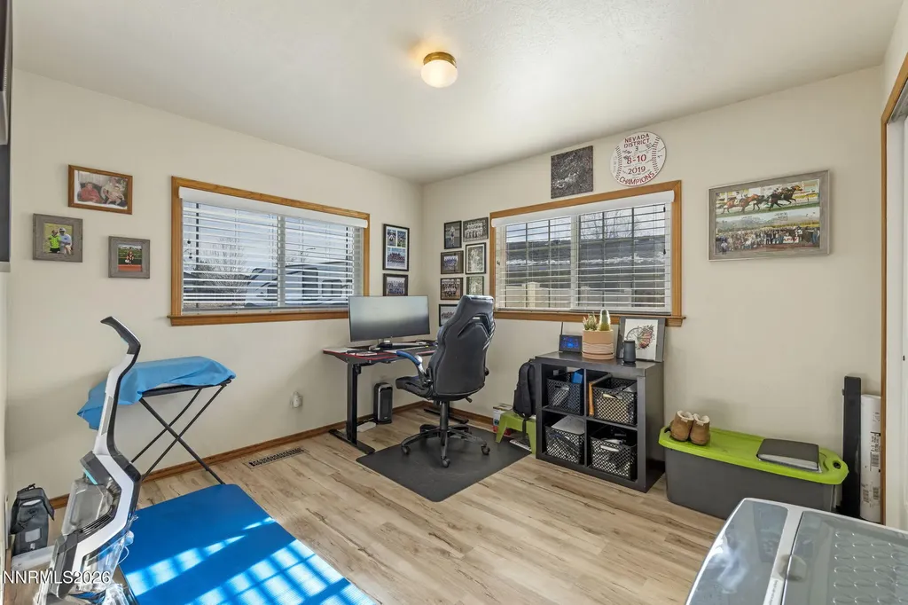 1412 Bumblebee Gardnerville NV 89460