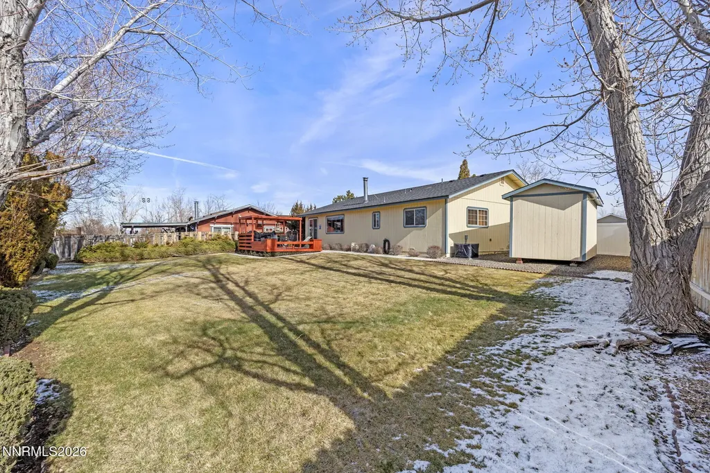 1412 Bumblebee Gardnerville NV 89460