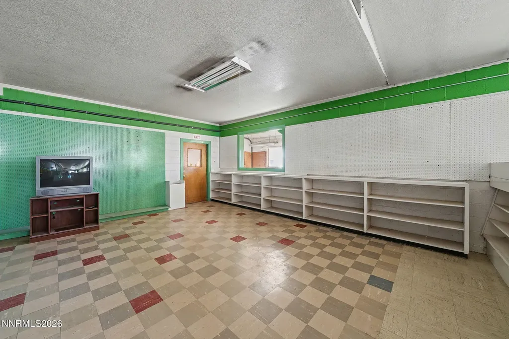702 Main Yerington NV 89447