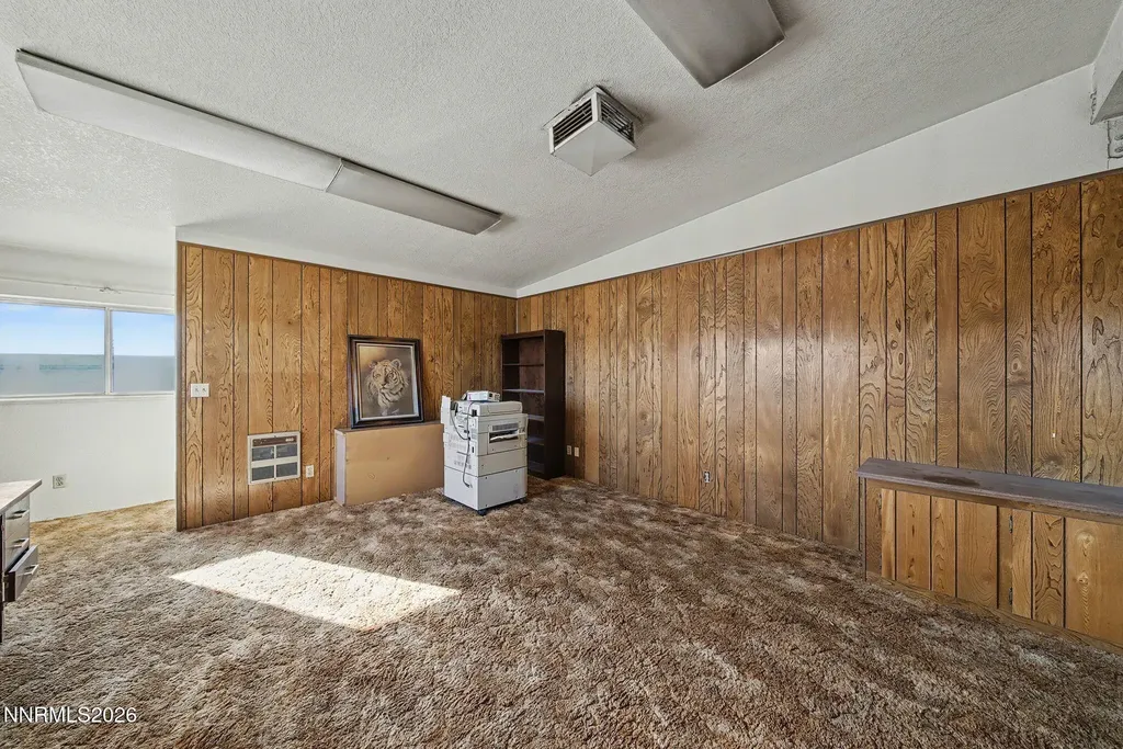 702 Main Yerington NV 89447