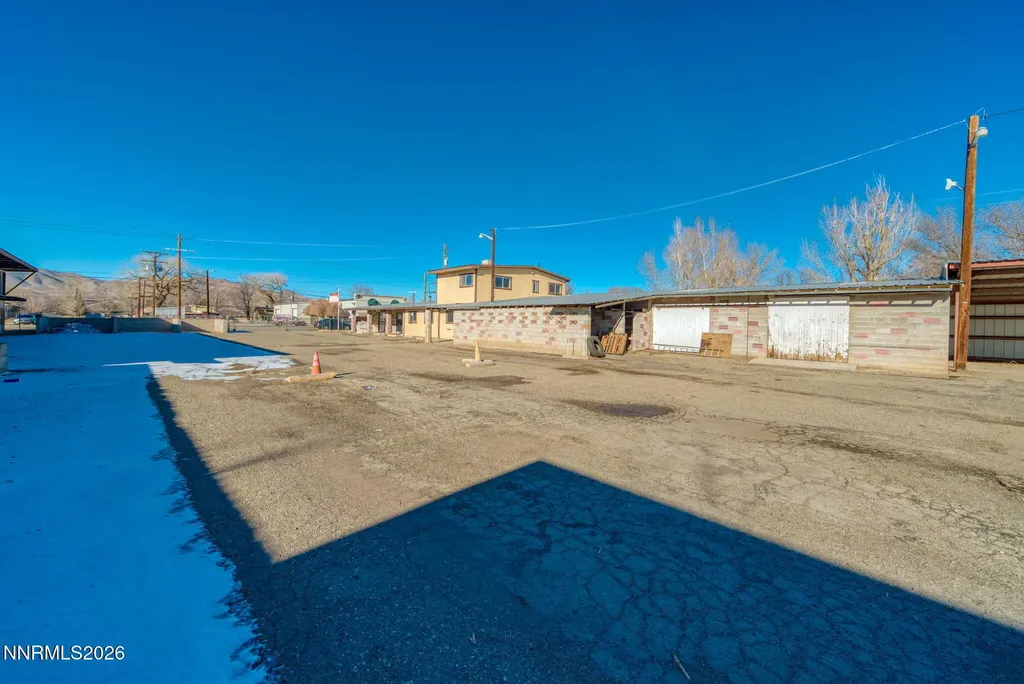 702 Main Yerington NV 89447