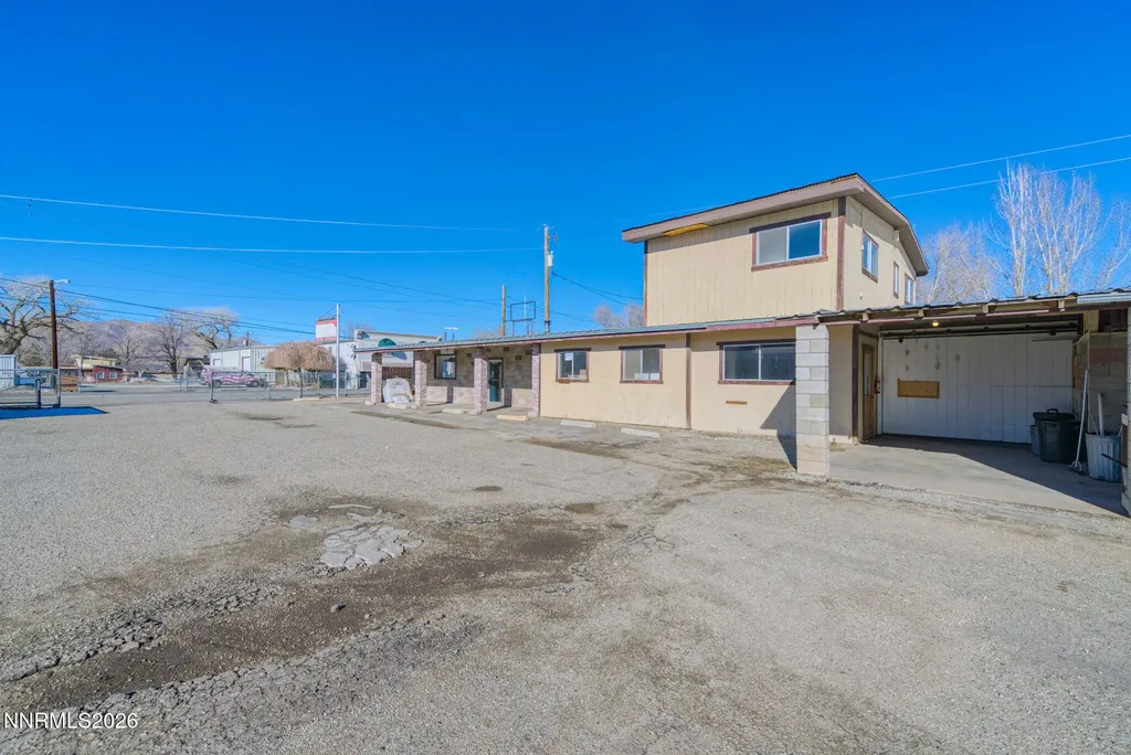 702 Main Yerington NV 89447